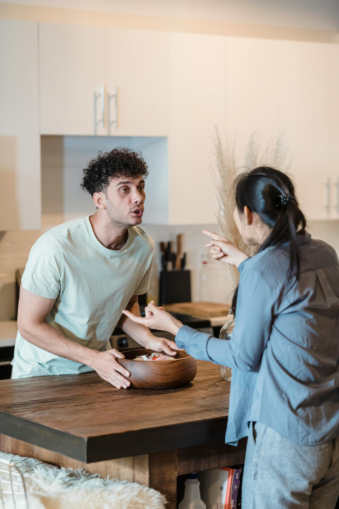 Recognizing and Addressing Toxic Habits in Family Relationships