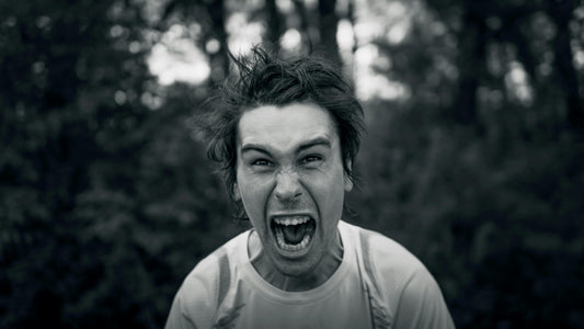 The Trap of Narcissistic Communication