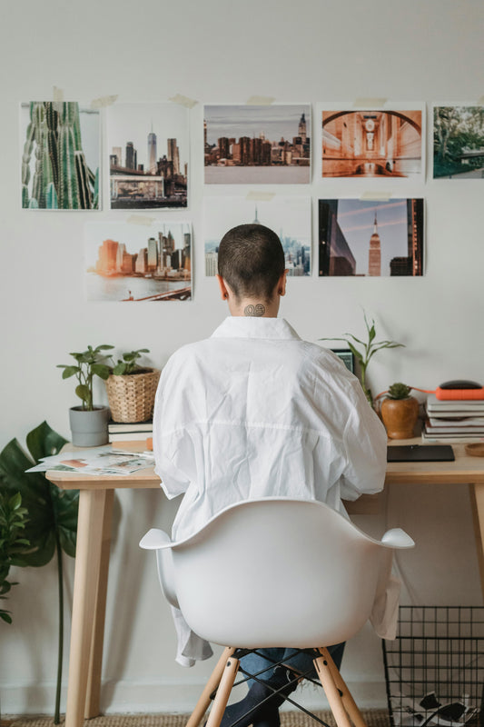 How to Overcome Procrastination and Stay Focused on Your Goals